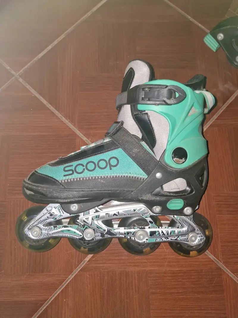 Patines en línea verdes, marca scoop. - 3