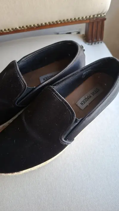 Zapatillas negras tipo alpargata - miniatura 3