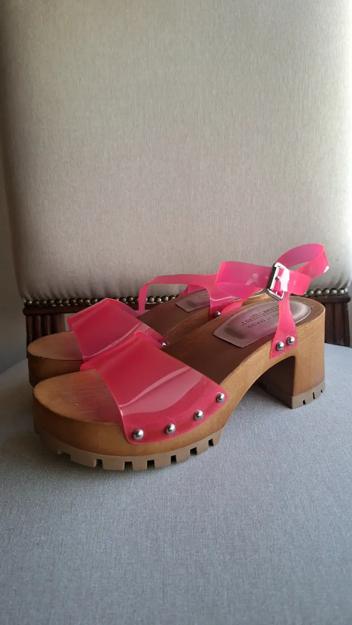 Sandalias taco madera rosadas - 1