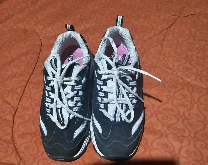 Zapatillas deportivas skechers 34. - 1