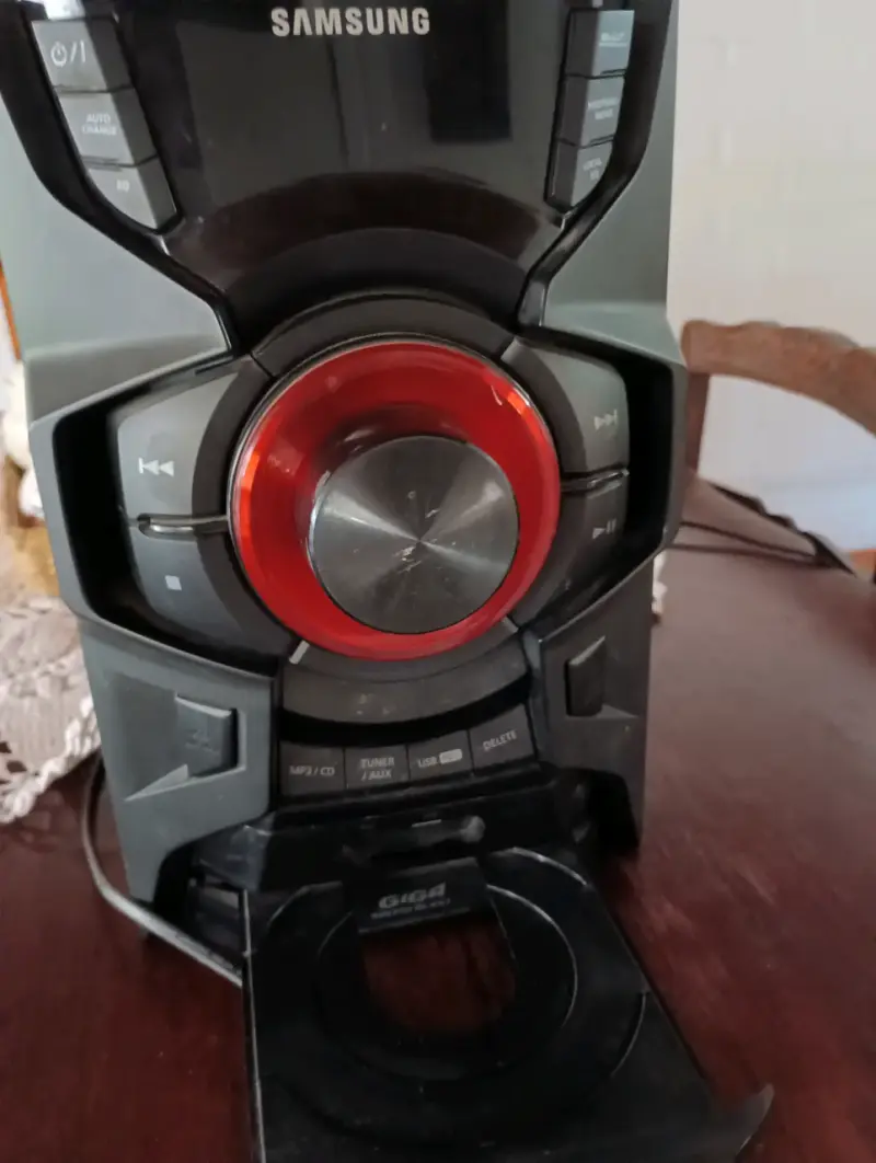 Mini sistema de audio Giga Samsung - 4