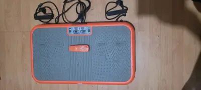 Plataforma vibratoria Powerfit Compact - miniatura 1