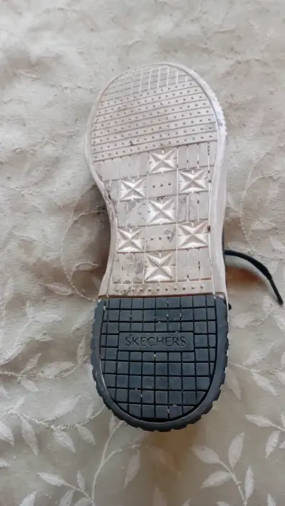 Zapatillas negras Skechers - miniatura 3