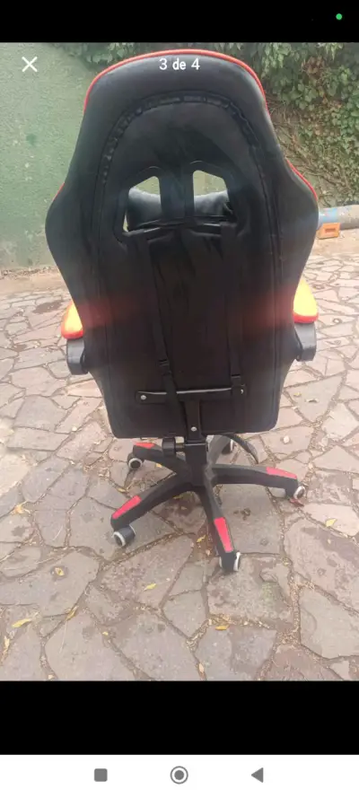 Silla gamer roja y negra - miniatura 3