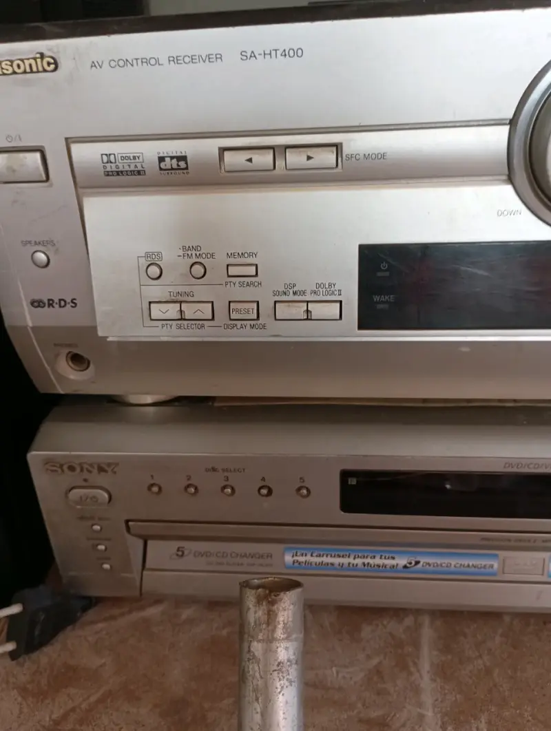 Sistema de audio Home Theater 80Wx6 - 4
