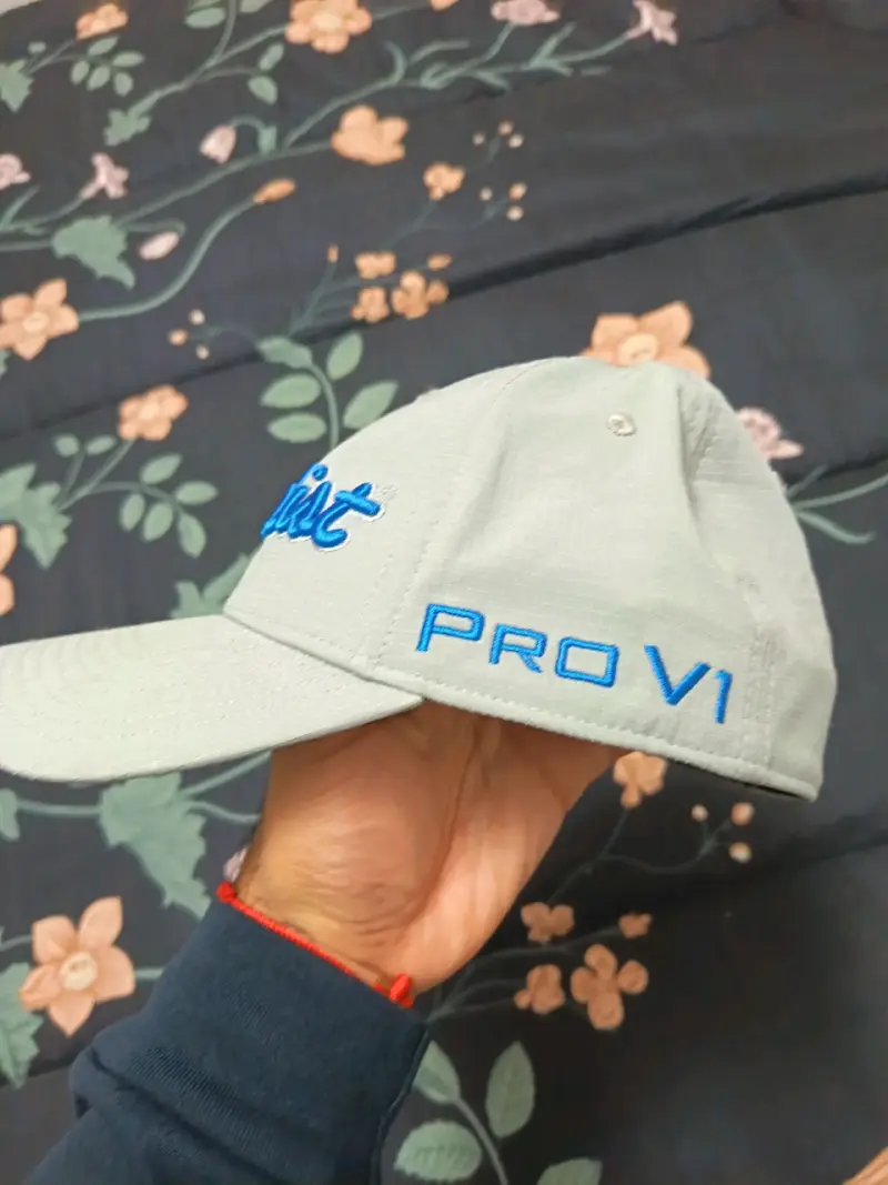 Gorra Titleist pro V1 FJ. (S/M) - 2