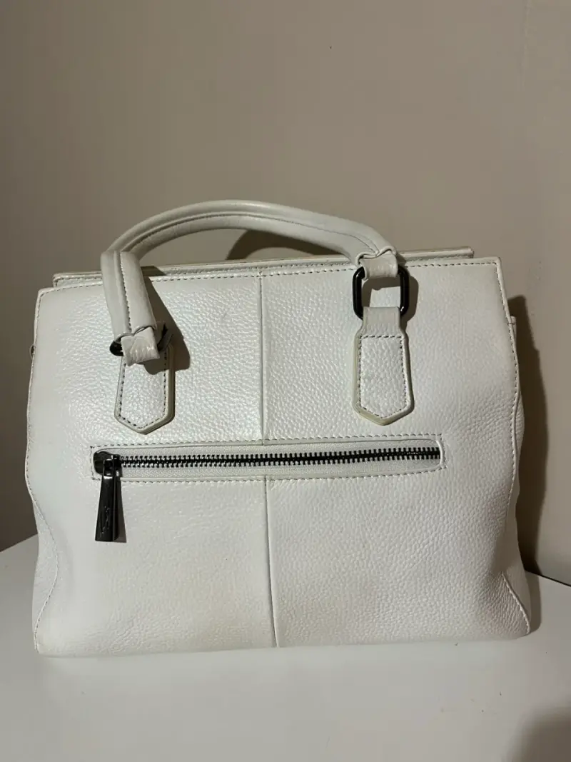 Cartera blanca elegante - 2