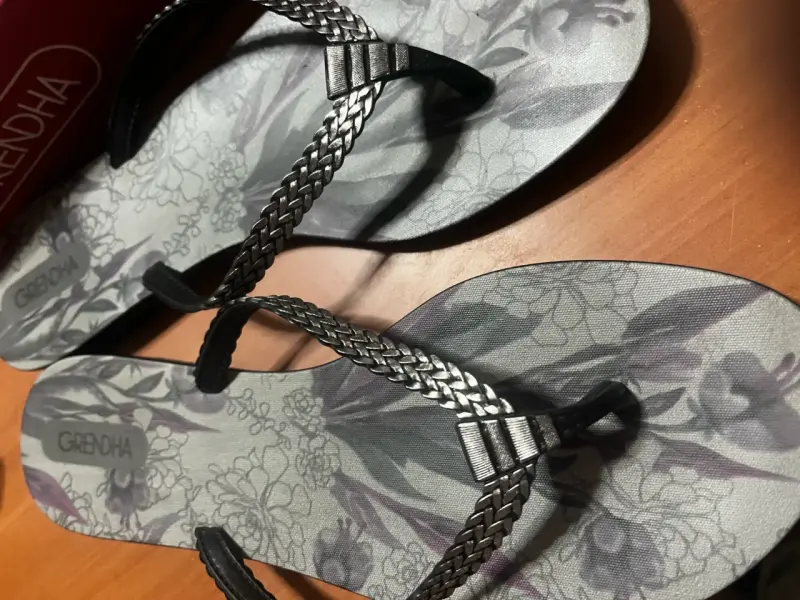 Sandalias flip-flop Grendha gris - 3