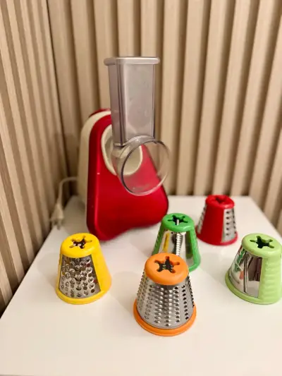 Rallador multifuncional con accesorios - miniatura 2