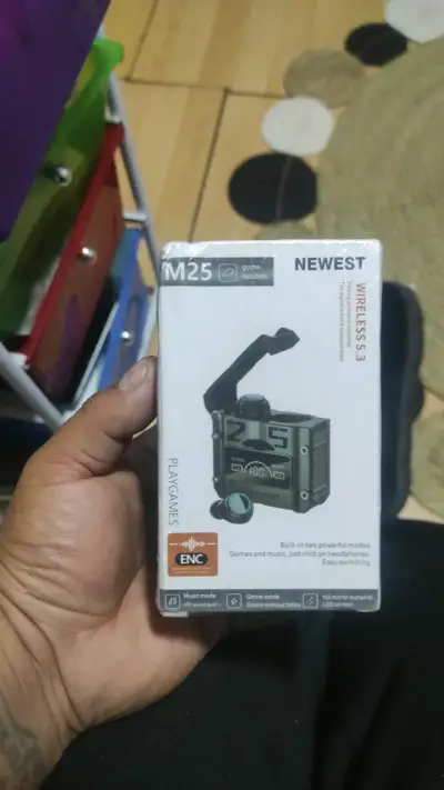 Audífonos inalámbricos M19 nuevos - miniatura 2
