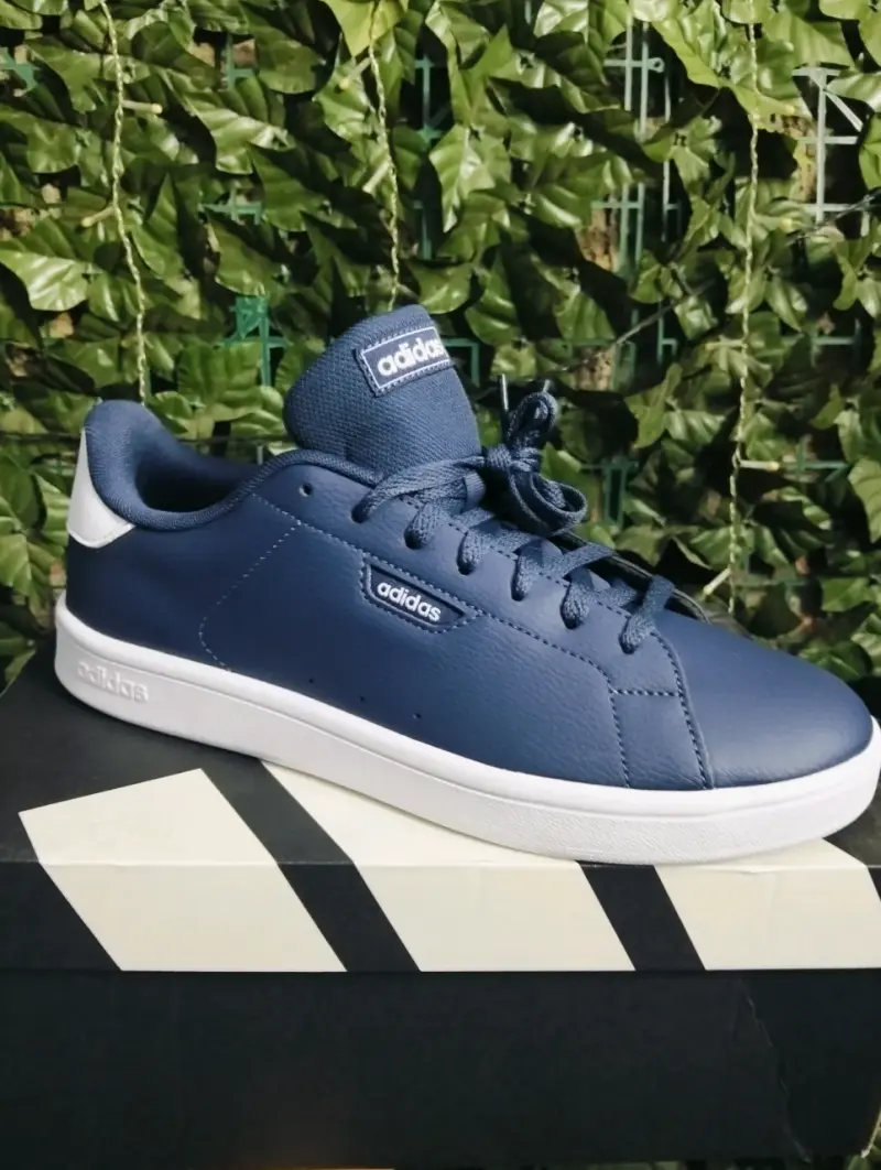 Zapatillas Adidas azules - 1