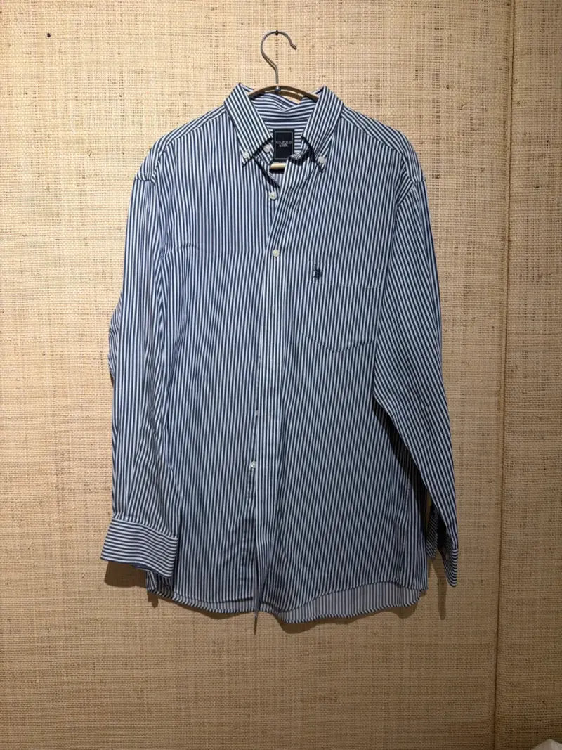 Camisa rayada azul y blanca polo - 1