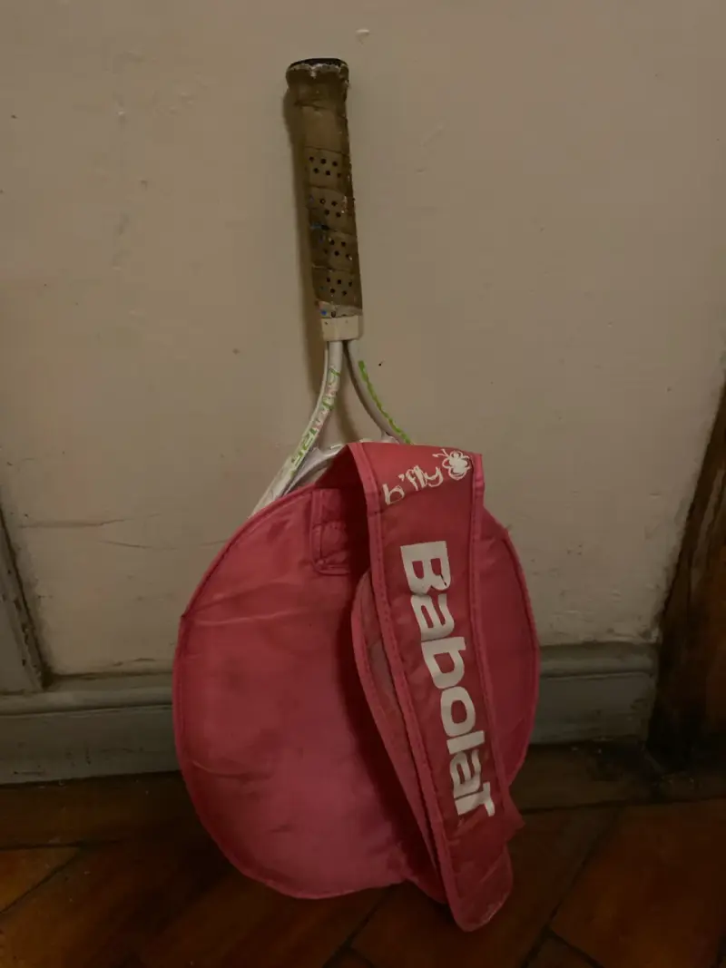 Raqueta de tenis con funda rosada - 3