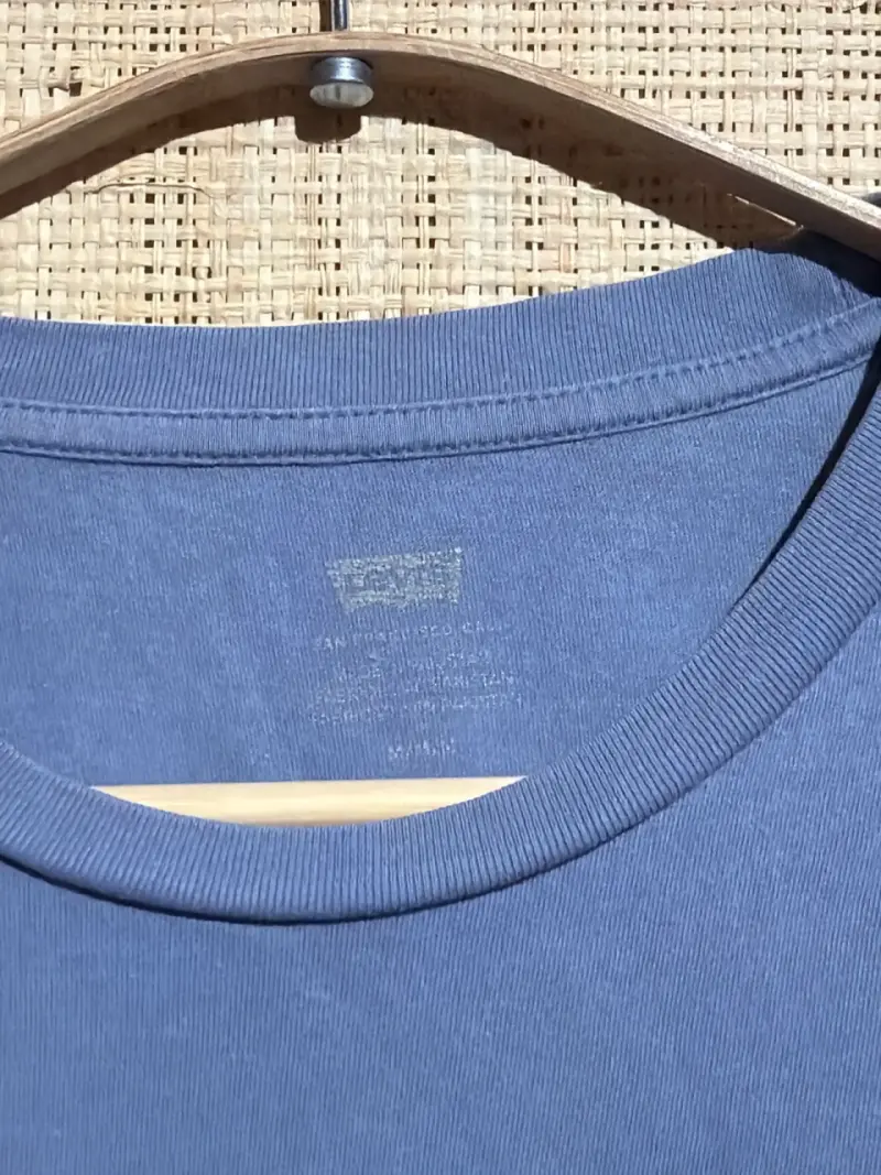 Polera azul Levi's - 2