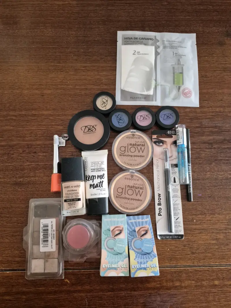 Set de maquillaje variado - 1