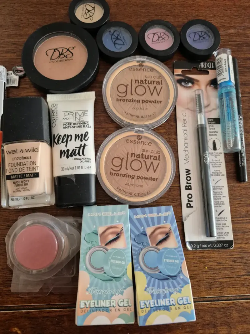 Set de maquillaje variado - 3