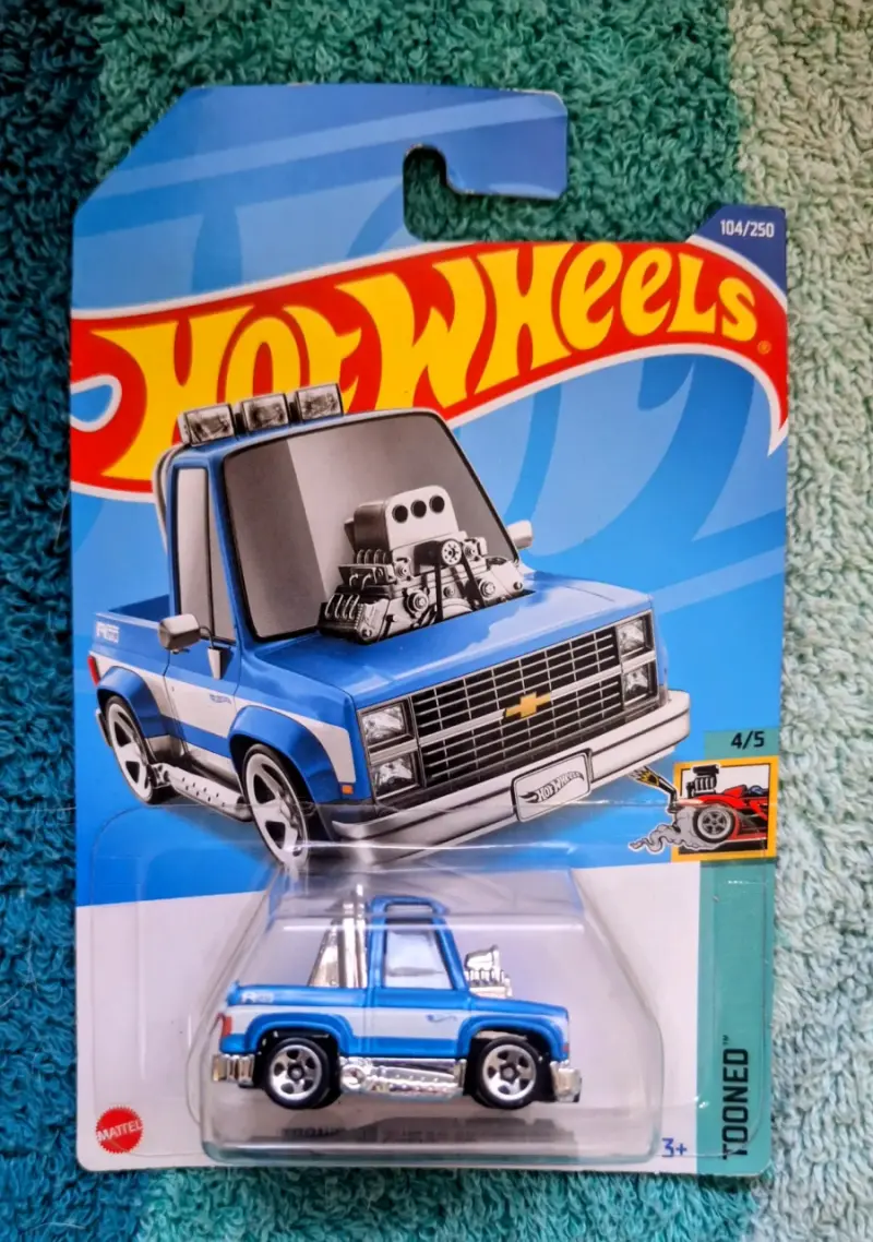 Hot Wheels - 4