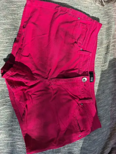 Shorts rojos mujer - miniatura 1