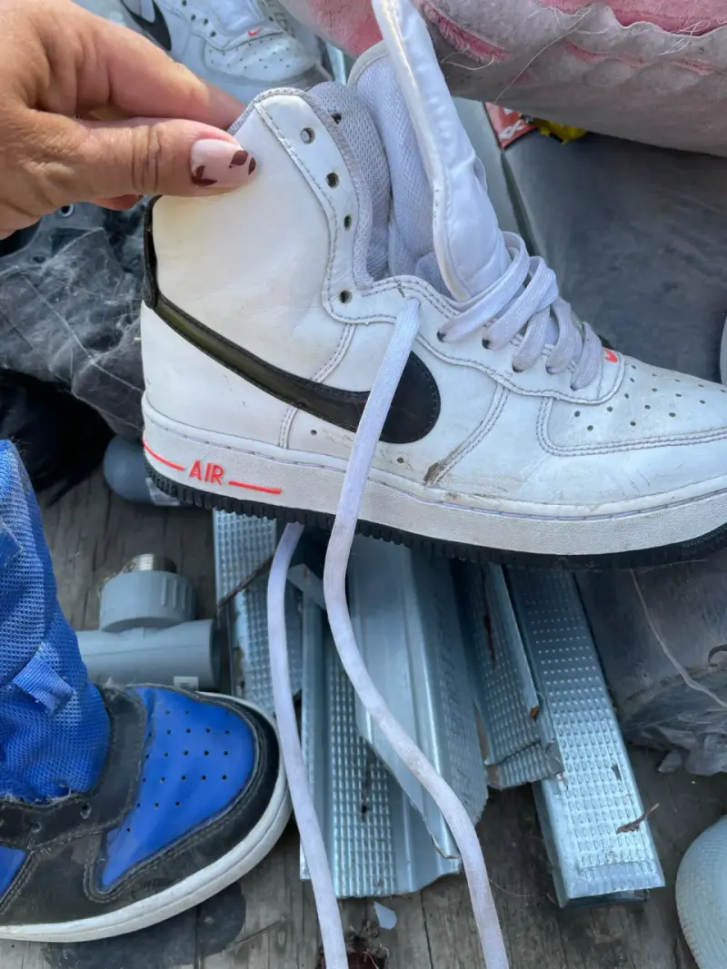 Zapatillas deportivas blancas Nike - 1