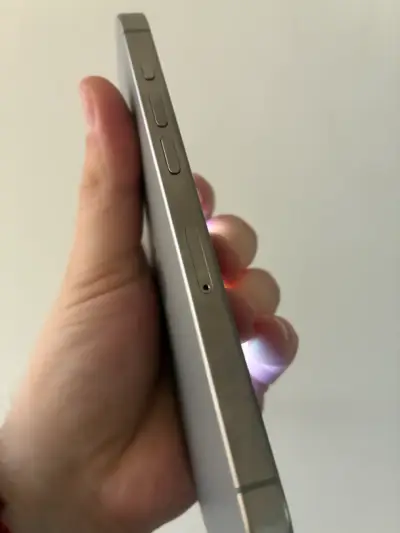 Se vende iPhone 15 Pro 128 GB - miniatura 4