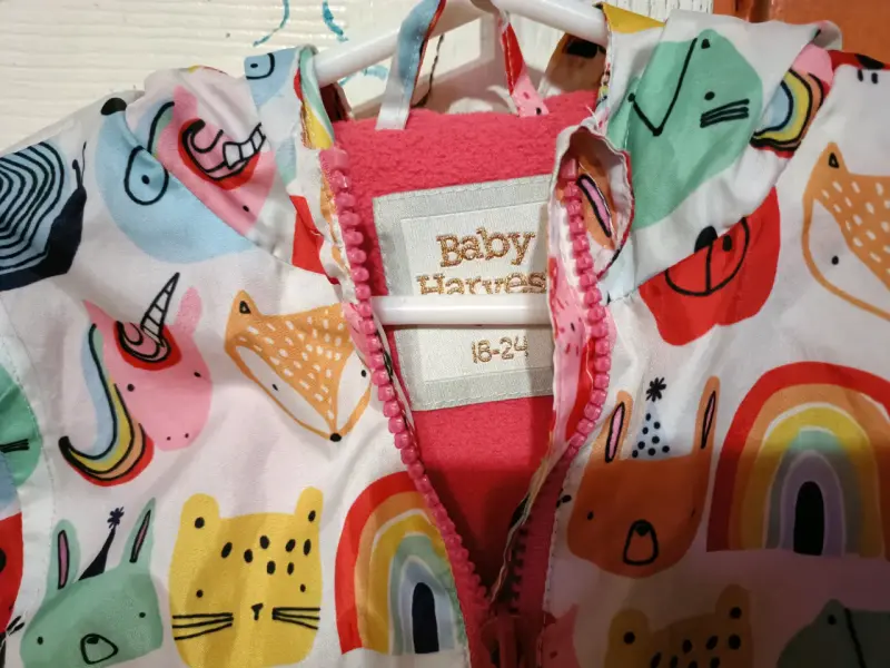 Chaqueta impermeable infantil estampada - 3