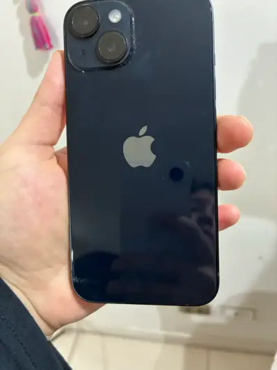 Se vende iPhone 14 128 GB. - miniatura 1
