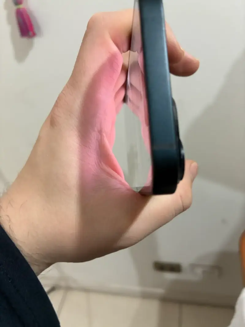 Se vende iPhone 14 128 GB. - 3