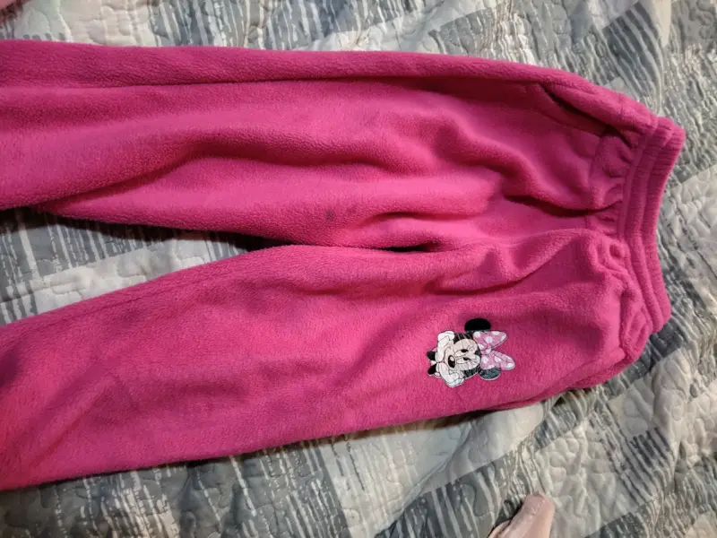 Ropita niña con diseño animado. - 4