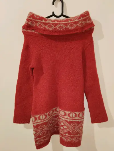 Chaleco tejido rojo con diseño - miniatura 1