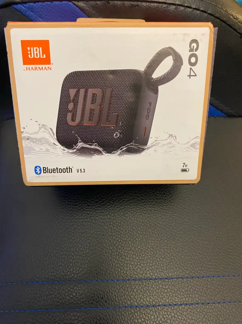 Parlante portátil JBL GO4 - 1