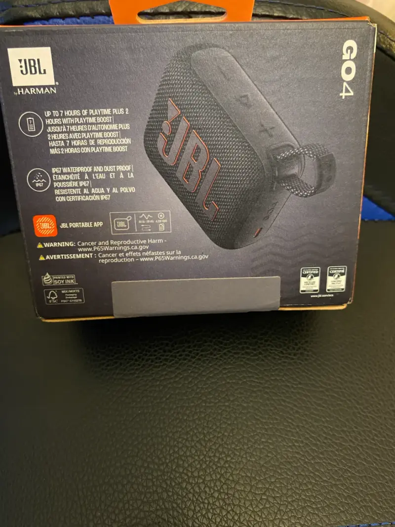 Parlante portátil JBL GO4 - 2
