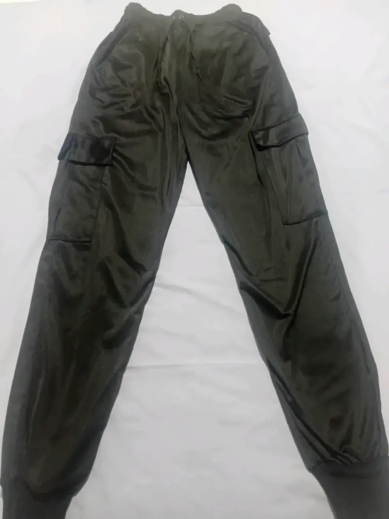 Pantalón cargo negro unisex - 1