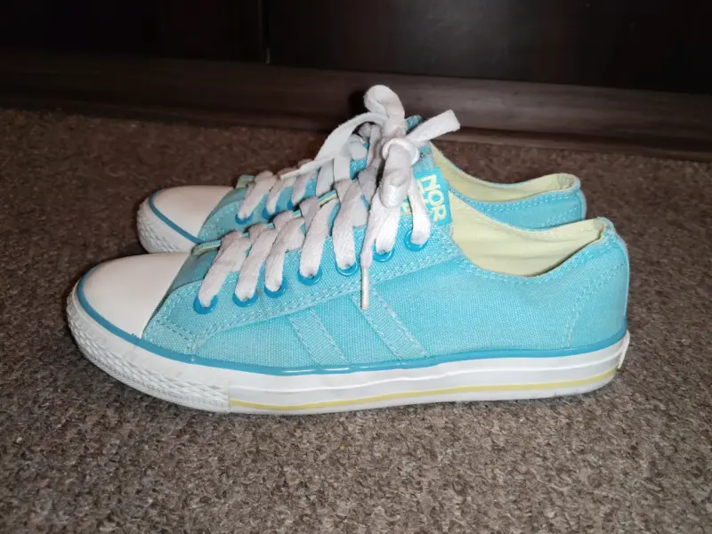 Zapatillas turquesas casuales North Star - 3