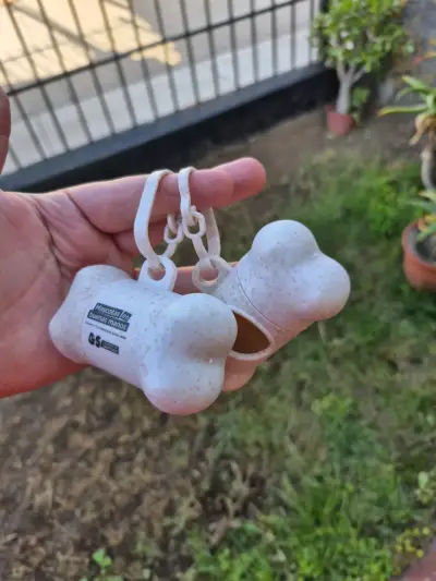 Dispensador de bolsas para mascotas - miniatura 1