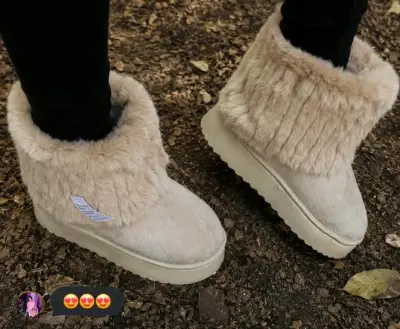 Botas de invierno beige - miniatura 1