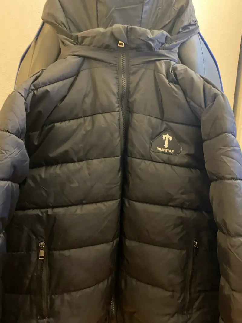 Parka negra Trapstar con capucha - 3