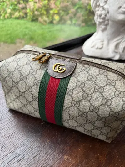 Neceser Gucci beige y verde - miniatura 1