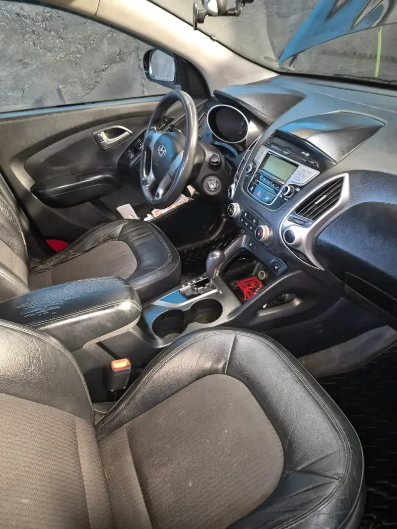Hyundai Tucson top de linea - 4