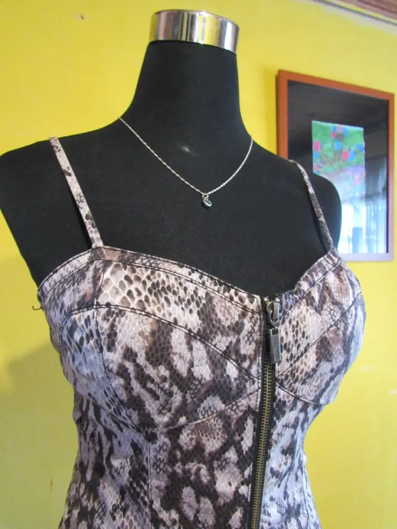 Vestido animal print ajustado - 3