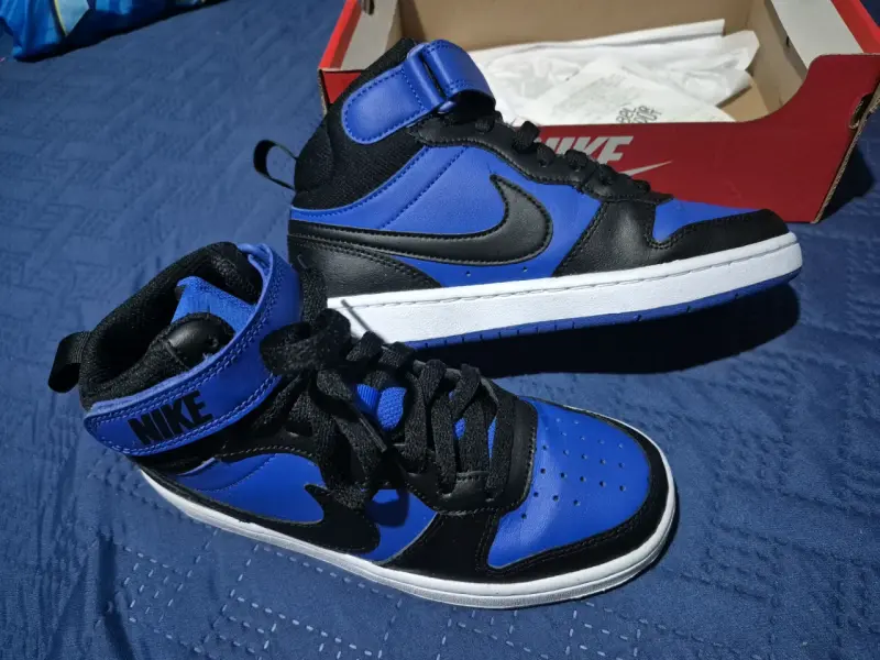 Zapatillas Nike azul y negro - 2