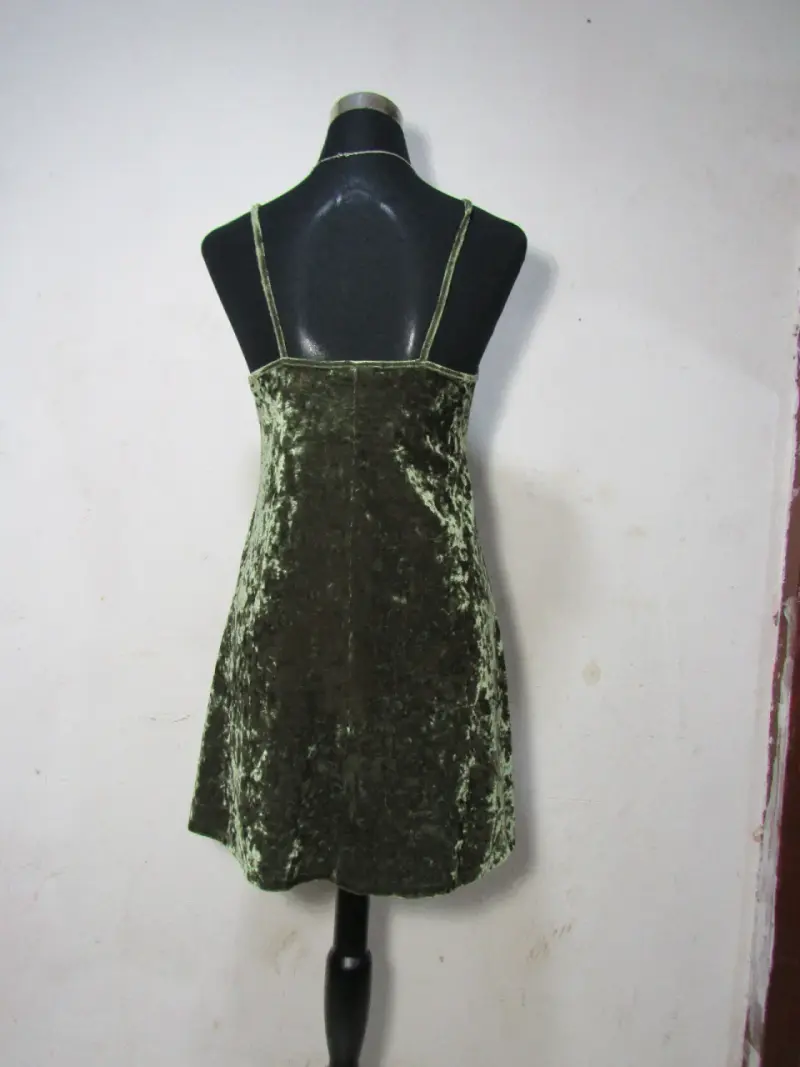 Vestido verde terciopelo - 2