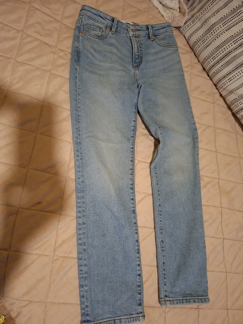 Jeans celestes clásicos - 1