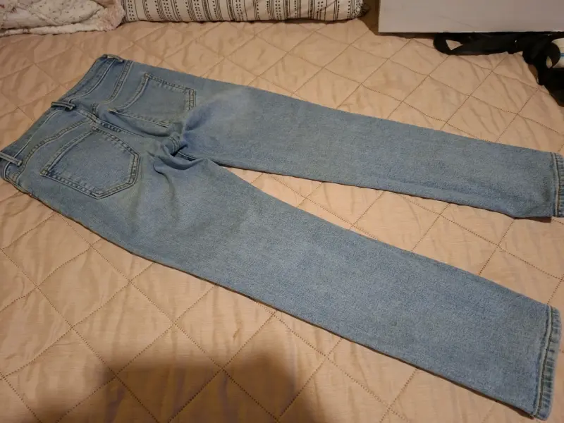 Jeans celestes clásicos - 2