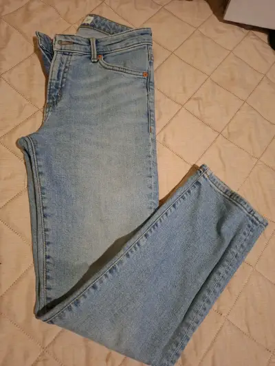 Jeans celestes clásicos - miniatura 4