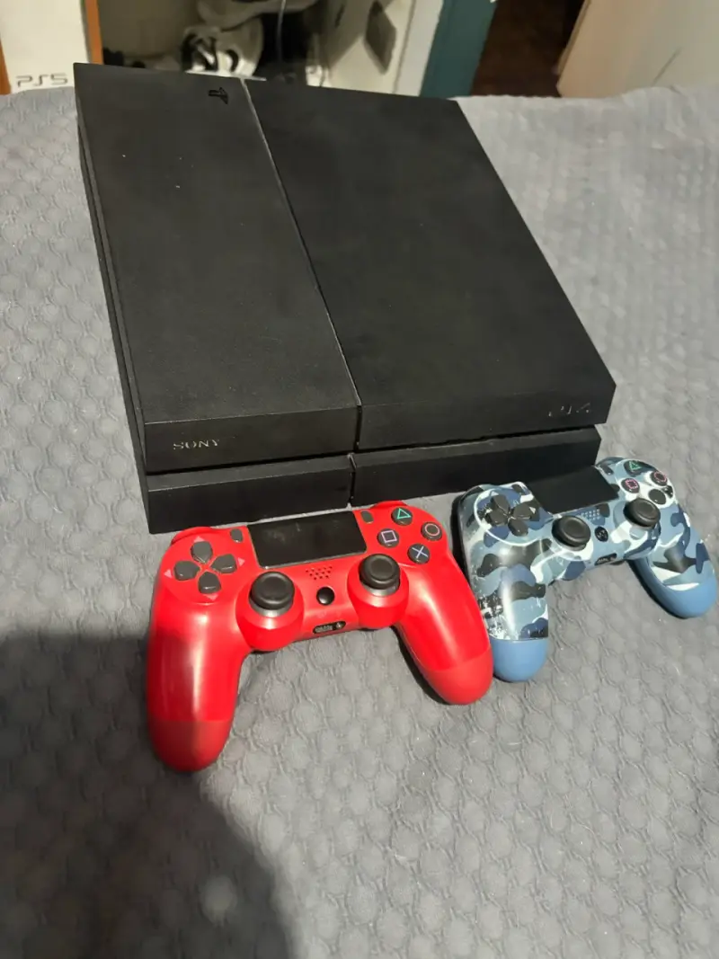 PlayStation 4 desbloqueada versión 12.50 - 1