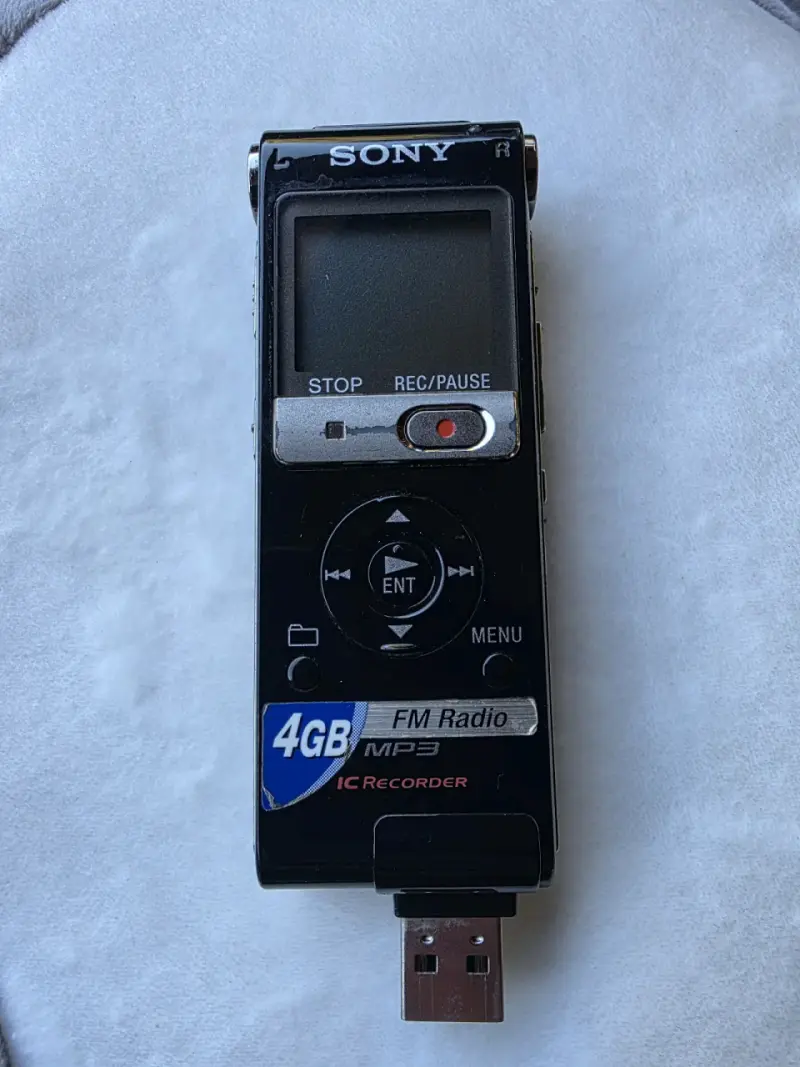 Grabadora de Voz Sony 4GB - 1
