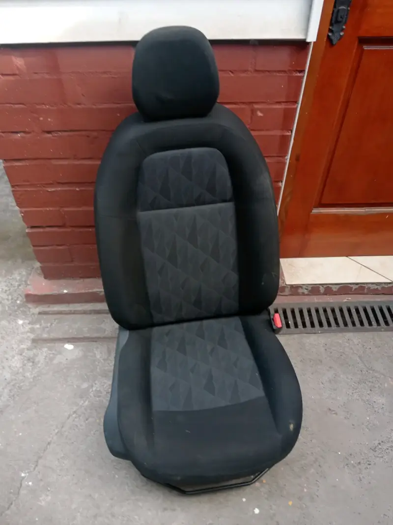 Butaca citroen c elysee 2018 - 3