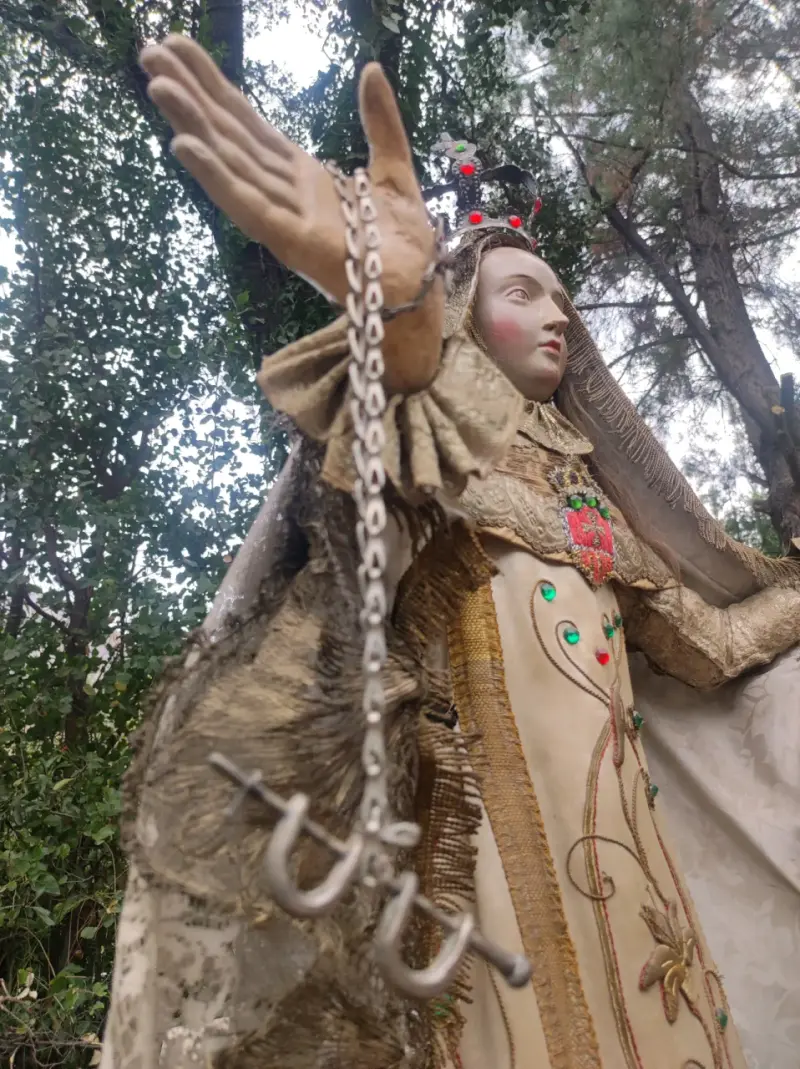 Estatua religiosa decorativa antigua - 3