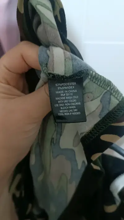 Polerón camuflaje verde unisex - miniatura 3