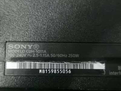Consola PlayStation con dos controles - miniatura 3